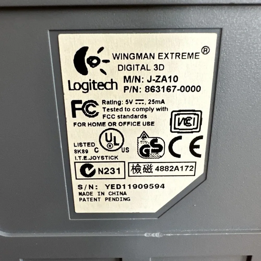 Logitech Wingman Extreme Digital 3D Video Games Controller J-ZA10‎